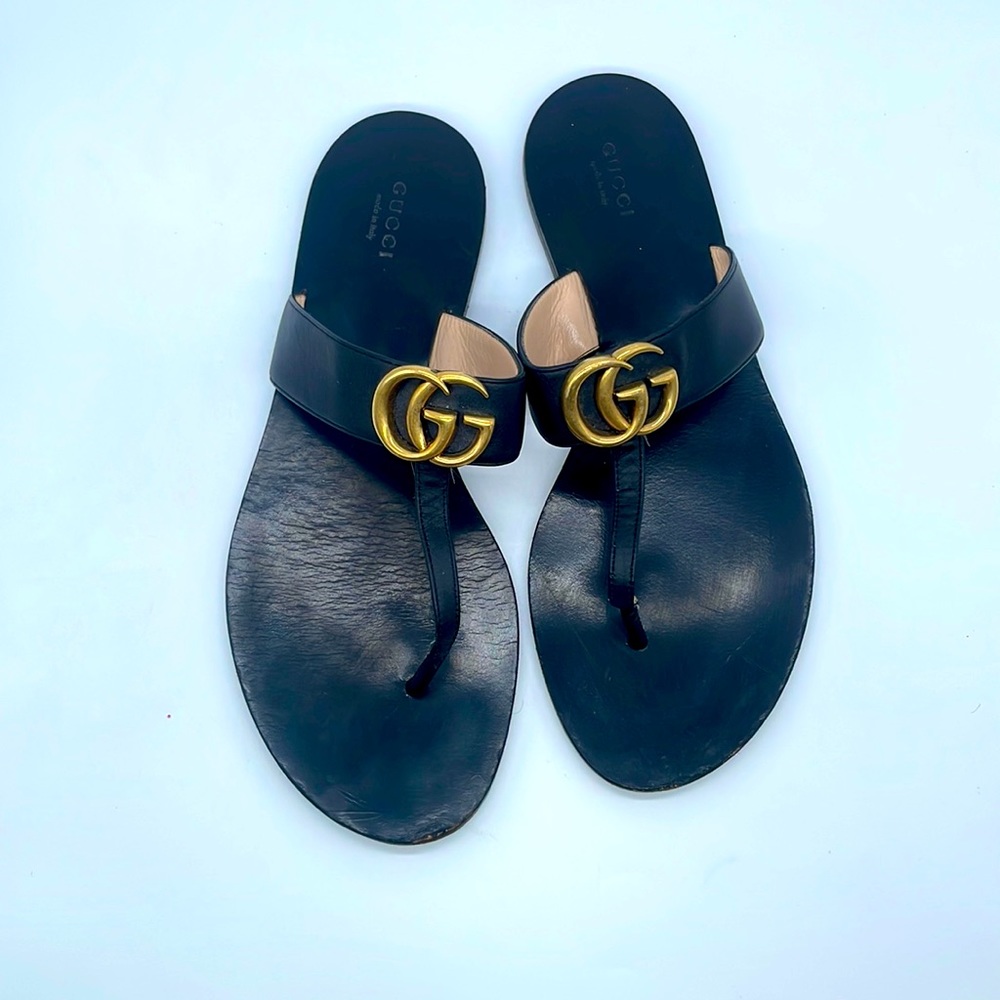 Gucci Black leather Lifford interlock GG marmont T strap thong sandals 40